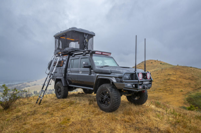 ARB TENDA DA TETTO ALTITUDE ELETTRICA GUSCIO RIGIDO - DA ESPOSIZIONE